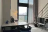 1 Bedroom Condo for sale in Silom, Bangkok near BTS Surasak