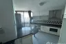 3 Bedroom Condo for sale in Royal River Place, Bang Phong Pang, Bangkok