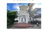 9 Bedroom Villa for rent in Khlong Tan, Bangkok near BTS Thong Lo