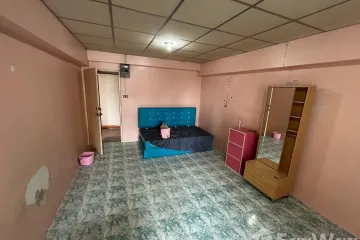 Condo for sale in Family Condominium, Sam Sen Nai, Bangkok near BTS Saphan Kwai