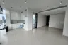 2 Bedroom Condo for sale in Tait Sathorn 12, Silom, Bangkok near BTS Saint Louis