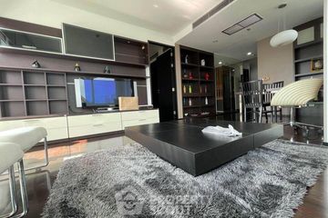 2 Bedroom Condo for sale in Khlong Tan Nuea, Bangkok