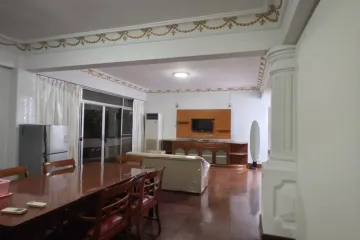 3 Bedroom Apartment for rent in Hydon Apartment, Khlong Toei, Bangkok near BTS Nana