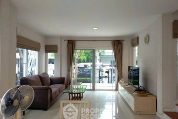 3 Bedroom House for rent in Mantana Srinakarin - Rama9, Hua Mak, Bangkok near Airport Rail Link Hua Mak