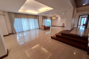 3 Bedroom Condo for rent in Thung Maha Mek, Bangkok near BTS Chong Nonsi