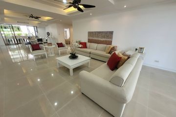 3 Bedroom Condo for rent in Khlong Toei Nuea, Bangkok near MRT Sukhumvit