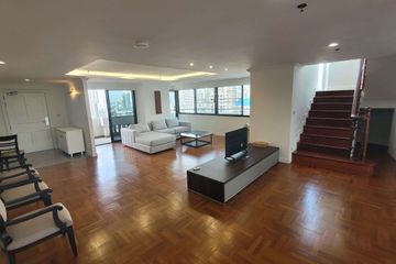 3 Bedroom Condo for rent in Khlong Toei Nuea, Bangkok near MRT Phetchaburi