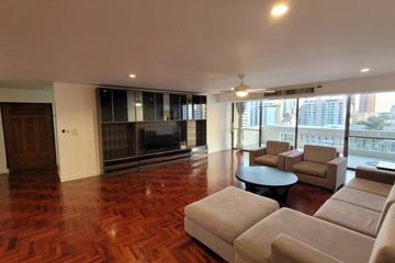 3 Bedroom Condo for rent in Khlong Toei, Bangkok near BTS Asoke