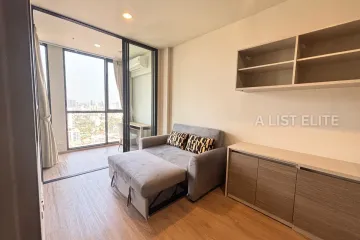 1 Bedroom Condo for sale in The Issara Sathorn, Thung Maha Mek, Bangkok near BTS Saint Louis