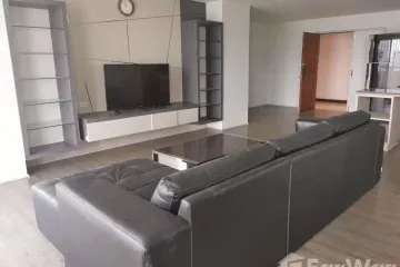 3 Bedroom Condo for rent in Acadamia Grand Tower, Khlong Tan Nuea, Bangkok near BTS Phrom Phong