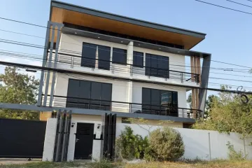 6 Bedroom Apartment for sale in Pong, Chonburi