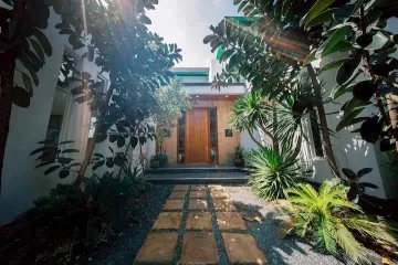 4 Bedroom House for rent in Na Jomtien, Chonburi