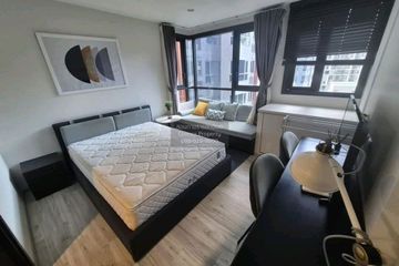 1 Bedroom Condo for rent in XT Huaikhwang, Din Daeng, Bangkok near MRT Huai Khwang