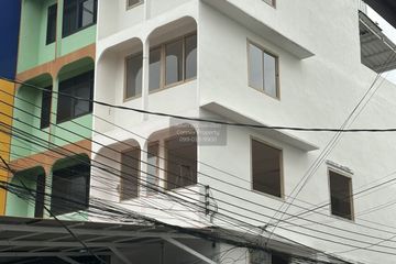 4 Bedroom Commercial for sale in Khlong Kum, Bangkok