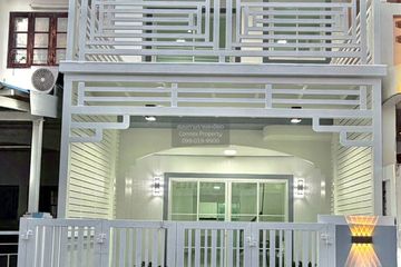 2 Bedroom Townhouse for sale in Baan Bua Thong, Bang Rak Phatthana, Nonthaburi near MRT Khlong Bang Phai