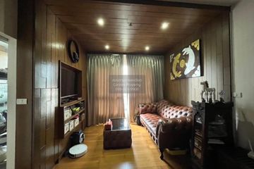 2 Bedroom Condo for sale in Hive Taksin, Khlong Ton Sai, Bangkok near BTS Wongwian Yai