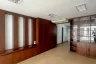 Office for rent in Metha Wattana Building, Khlong Toei Nuea, Bangkok near MRT Sukhumvit