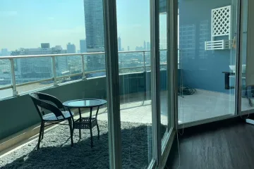 3 Bedroom Condo for sale in Watermark Chaophraya River, Bang Lamphu Lang, Bangkok