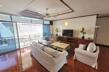 3 Bedroom Condo for rent in Khlong Toei Nuea, Bangkok near MRT Sukhumvit