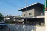 3 Bedroom House for rent in Khlong Tan Nuea, Bangkok