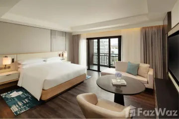 Apartment for rent in Marriott Executive Apartments Sukhumvit 50, Phra Khanong, Bangkok near BTS On Nut