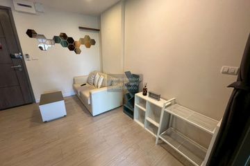 1 Bedroom Condo for sale in Sam Sen Nai, Bangkok