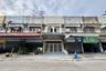 3 Bedroom Townhouse for sale in Chan Kasem, Bangkok