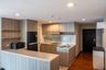 2 Bedroom Condo for sale in Belle Grand Rama 9, Huai Khwang, Bangkok near MRT Phra Ram 9