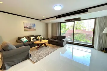 2 Bedroom Apartment for rent in PR Court, Khlong Tan Nuea, Bangkok