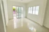 3 Bedroom Townhouse for sale in Nong Khaem, Bangkok