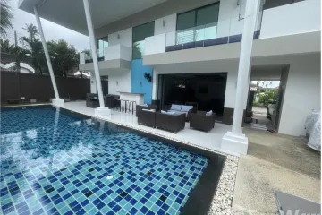3 Bedroom Villa for sale in Chalong, Phuket