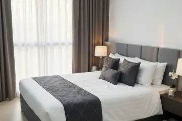 1 Bedroom Condo for rent in Supalai Loft Yaek Fai Chai Station, Bang Khun Si, Bangkok near MRT Fai Chai