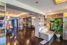 3 Bedroom Condo for sale in Oriental Towers, Khlong Tan Nuea, Bangkok near BTS Thong Lo