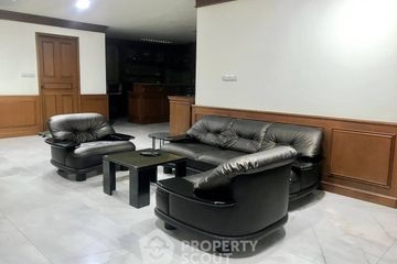 3 Bedroom Condo for rent in Ruamjai Heights, Khlong Toei Nuea, Bangkok near MRT Sukhumvit