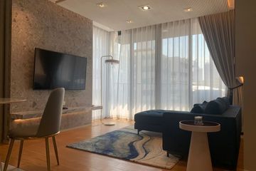 2 Bedroom Condo for rent in Khlong Tan Nuea, Bangkok