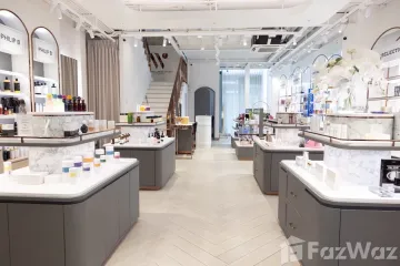 Commercial for rent in The Taste Thong Lor, Khlong Tan Nuea, Bangkok