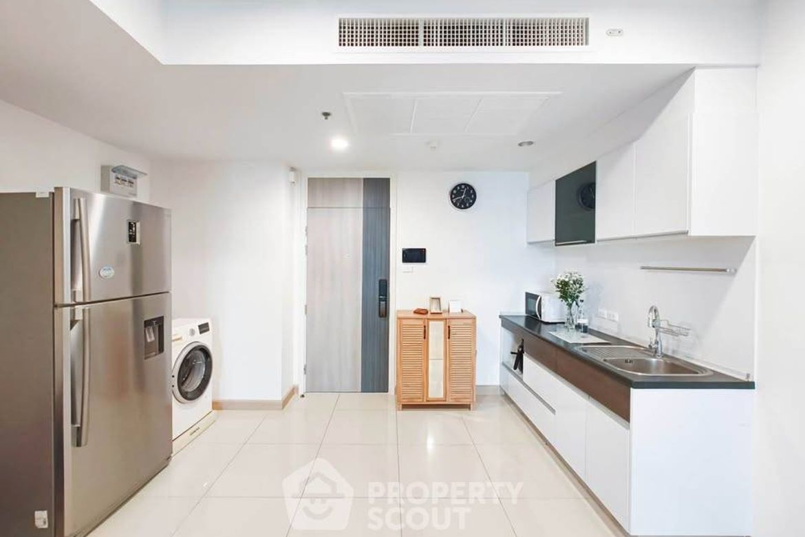 Yan Nawa, Bangkok - Photo 2