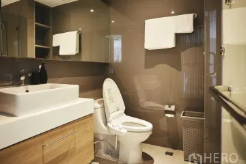 1 Bedroom Apartment for rent in Khlong Tan Nuea, Bangkok