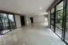4 Bedroom House for rent in Khlong Tan Nuea, Bangkok near Airport Rail Link Ramkhamhaeng