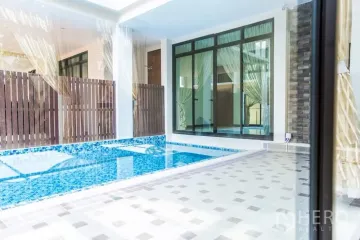 4 Bedroom House for rent in Khlong Tan, Bangkok near BTS Phrom Phong