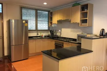 2 Bedroom House for rent in Phra Khanong Nuea, Bangkok near BTS Phra Khanong