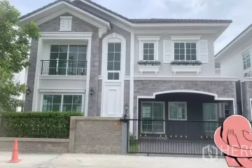 4 Bedroom House for rent in Dokmai, Bangkok