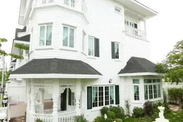 4 Bedroom House for rent in Bang Na, Bangkok near MRT Si Iam