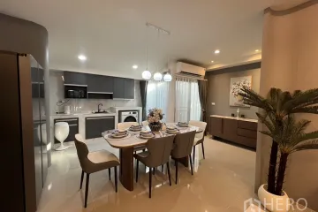 3 Bedroom Townhouse for rent in Pleno Sukhumvit-Bangna, Bang Kaeo, Samut Prakan near BTS Bang Na