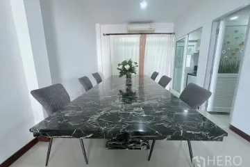 3 Bedroom Townhouse for rent in Baan Klang Muang Urbanion Srinakarin, Nong Bon, Bangkok near MRT Si Udom