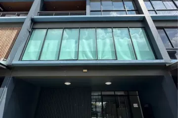 3 Bedroom Townhouse for rent in Khlong Kluea, Nonthaburi near MRT Impact Challenger