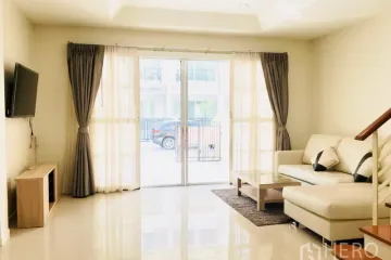 3 Bedroom Townhouse for rent in Baan Klang Muang Urbanion Srinakarin, Nong Bon, Bangkok near MRT Si Udom
