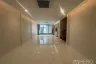 3 Bedroom Townhouse for rent in Khlong Tan Nuea, Bangkok