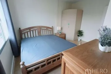 3 Bedroom Townhouse for rent in Hua Mak, Bangkok