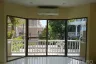 5 Bedroom Townhouse for rent in Khlong Tan Nuea, Bangkok